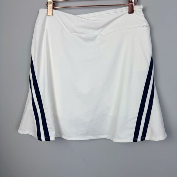 NIKE | White A-Line Dri Fit Athletic Skort Women’s Size Small - Picture 7 of 8